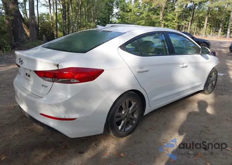 2018 Hyundai Elantra Value Edition из США, поврежденный, VIN 5NPD84LF1JH377457